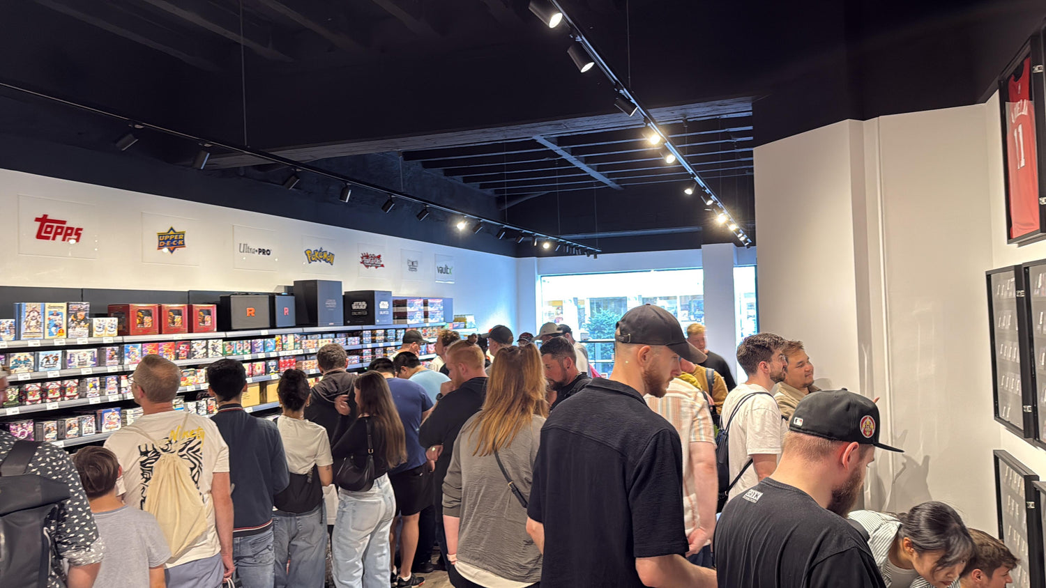 Deichcards Hobby Store Eröffnungswochenende