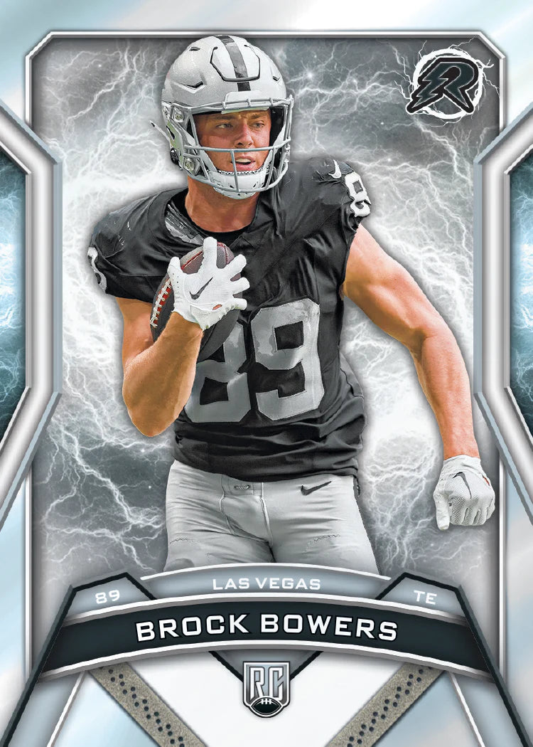 Topps Resurgence Football Value Box 2024