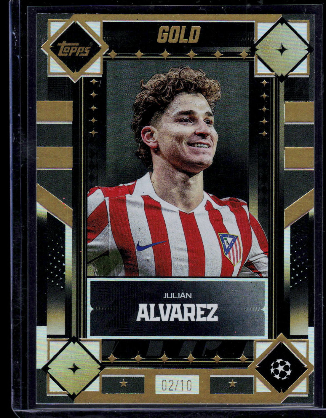 Julian Alvarez Topps Gold 2026 Black 02/10 (EN) (nach §25 UStG differenzbesteuert)
