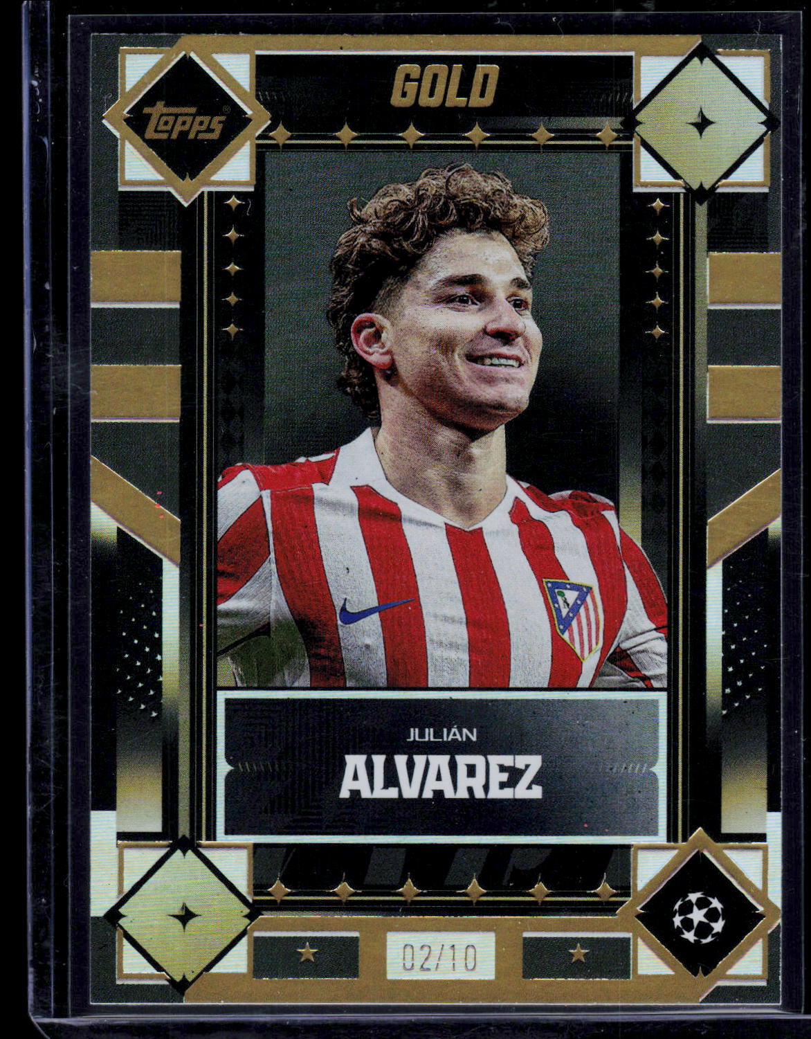 Julian Alvarez Topps Gold 2026 Black 02/10 (EN) (nach §25 UStG differenzbesteuert)